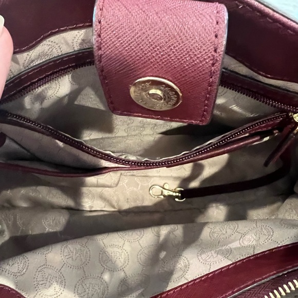 Genuine Michael Kors Maroon Bag. Great condition. Barely used. - Picture 3 of 4